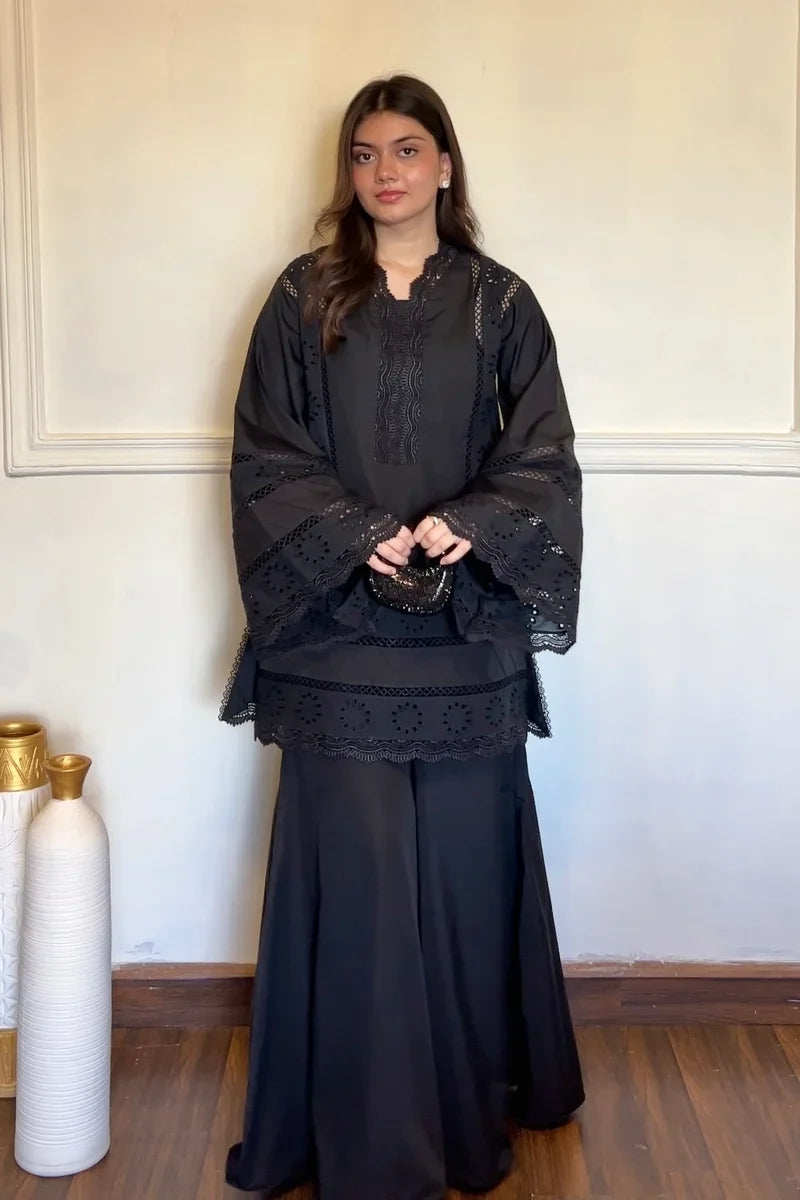 BLACK CHIKANKARI 2-PC SET