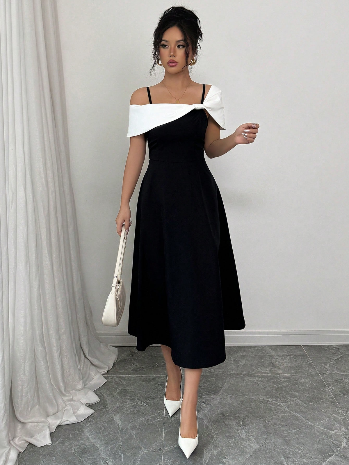 Women's Elegant Contrast Color Splice Asymmetric Collar Dress