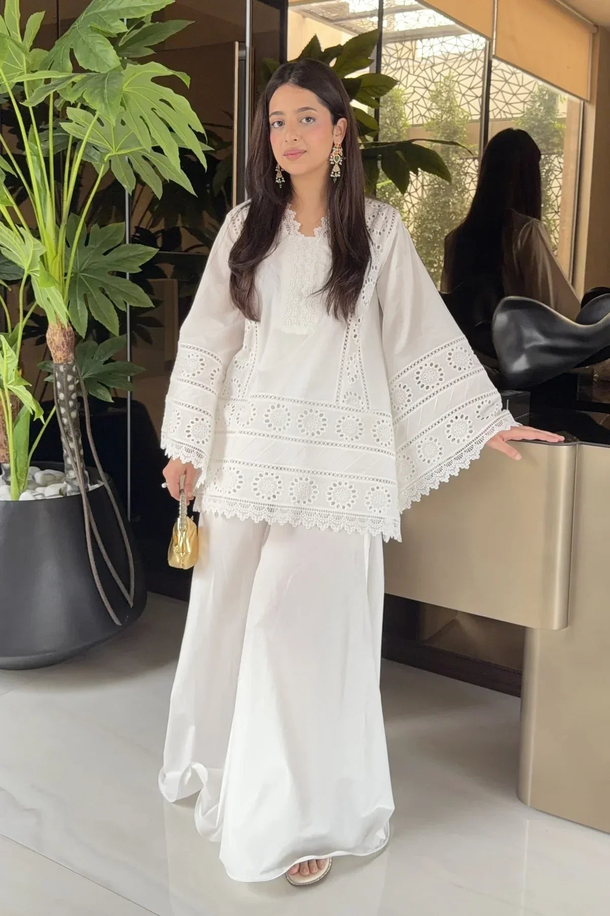WHITE CHIKANKARI 2-PC SET